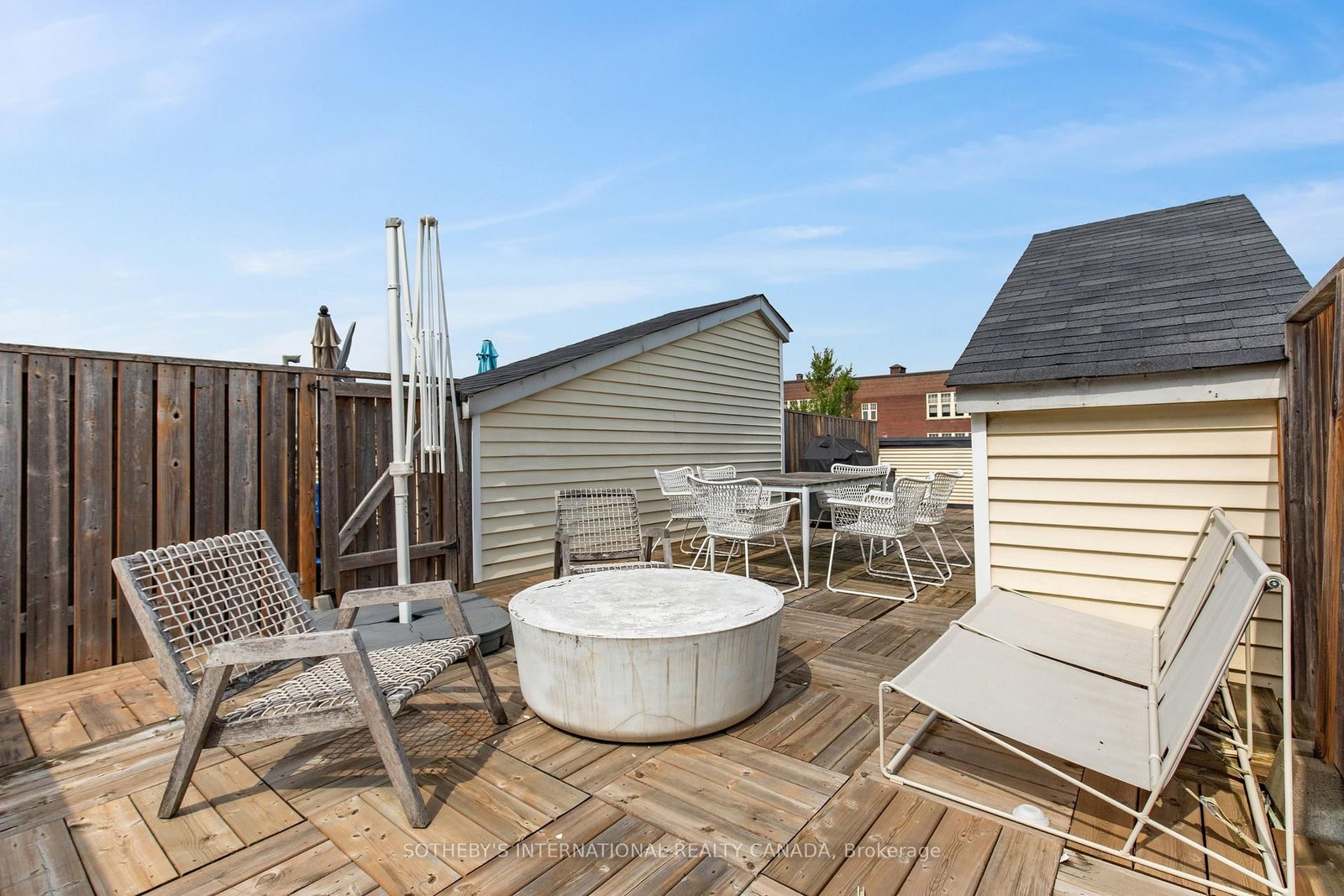 208 Niagara Street • #18 • Toronto, ON photo 28