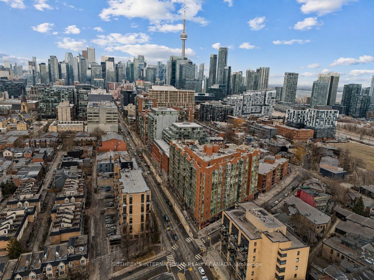 208 Niagara Street • #18 • Toronto, ON photo 32