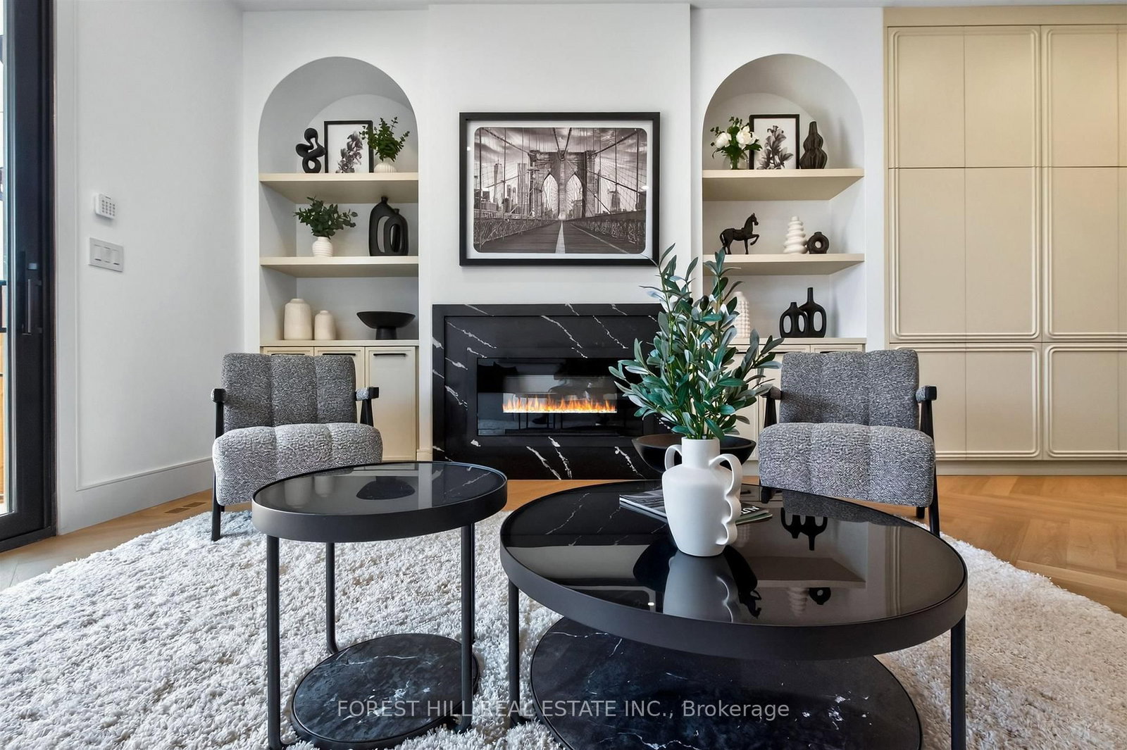 21 Foxley Street • Toronto, ON photo 14