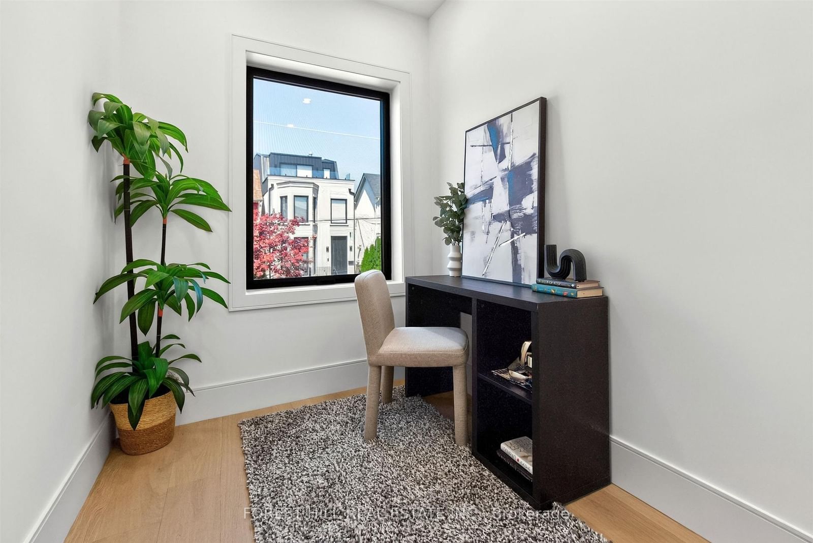 21 Foxley Street • Toronto, ON photo 15