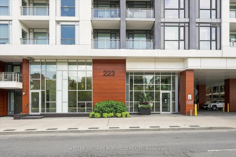 306 - 223 St. Clair Avenue W
