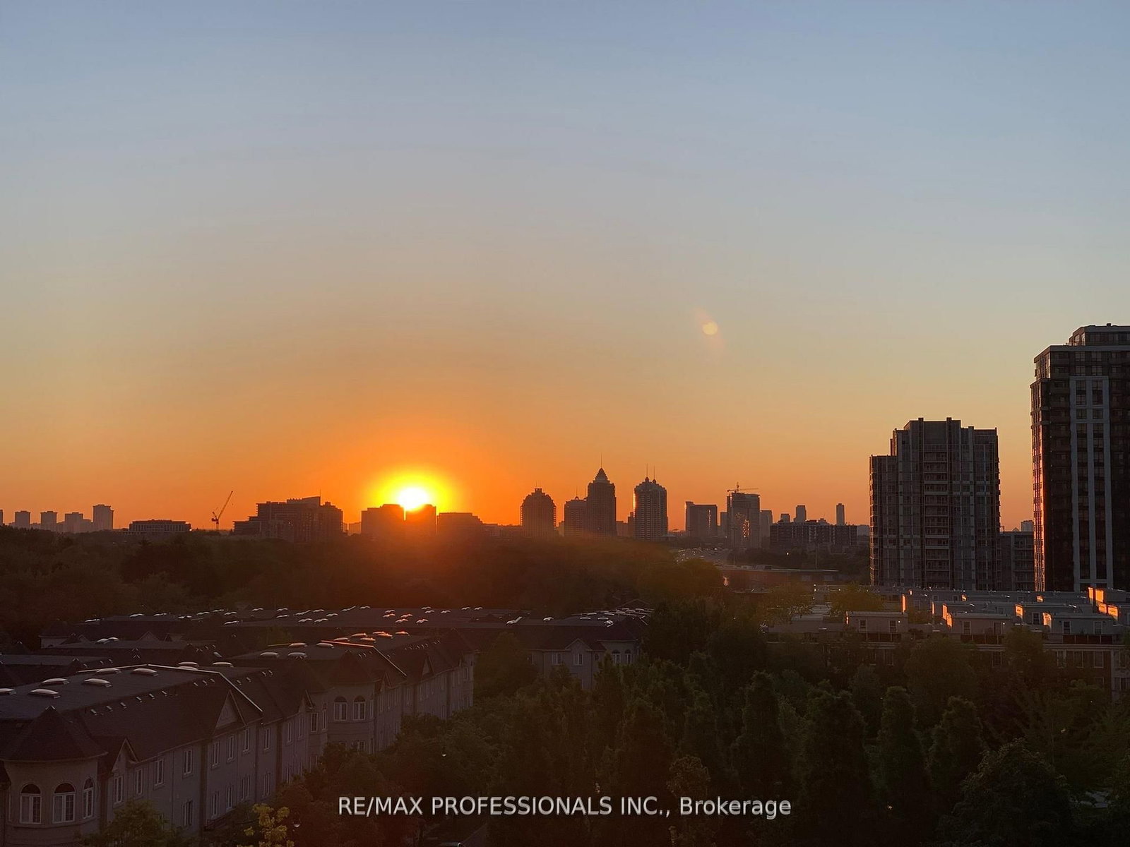 18 Harrison Garden Boulevard • #706 • Toronto, ON photo 24