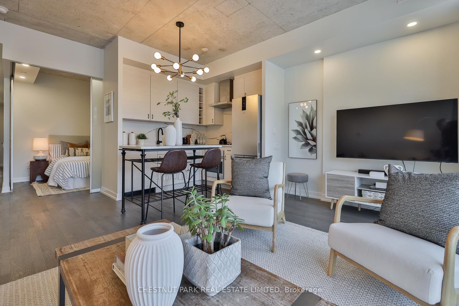 461 Adelaide Street W • #434 • Toronto, ON photo 6