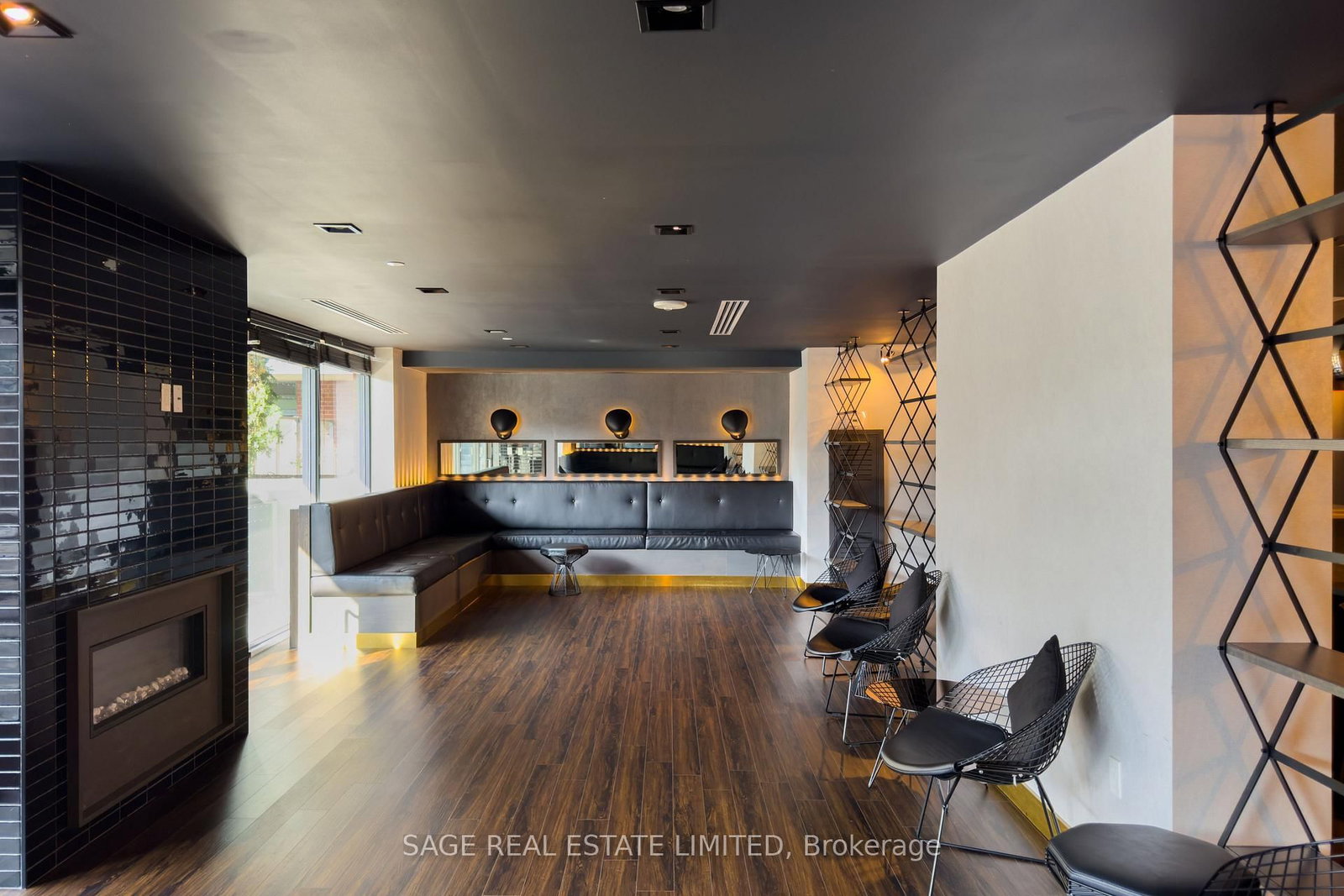 106 Dovercourt Road • #214 • Toronto, ON photo 21