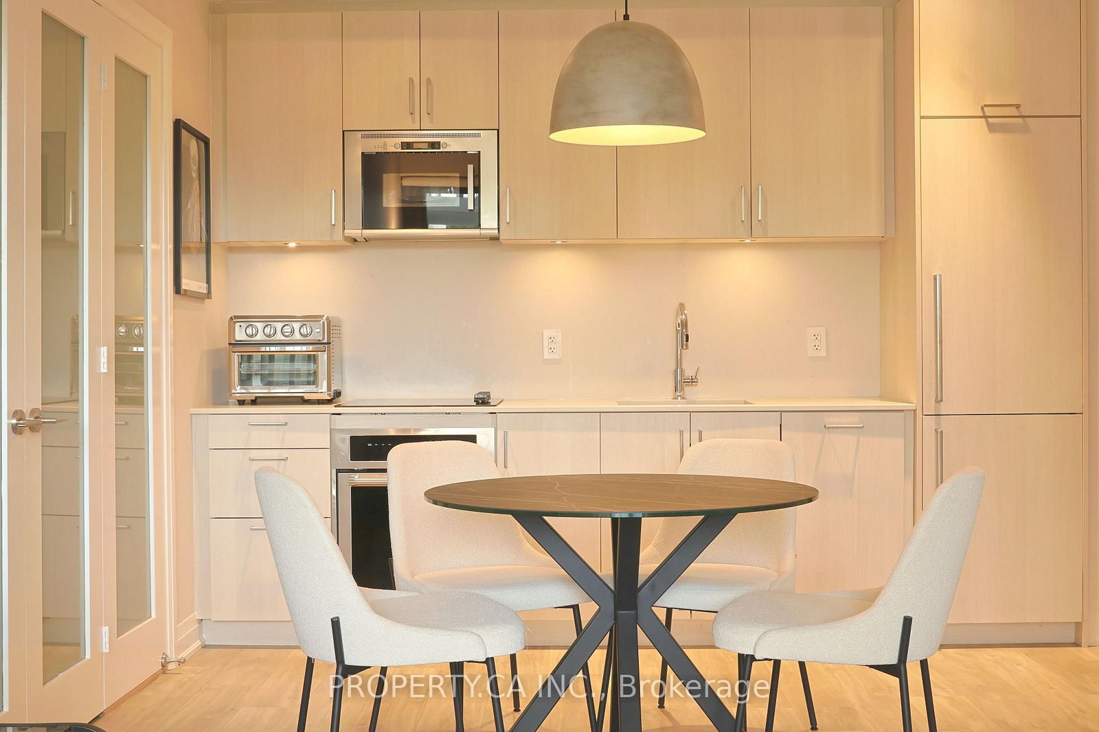 280 Howland Avenue • #424 • Toronto, ON photo 8