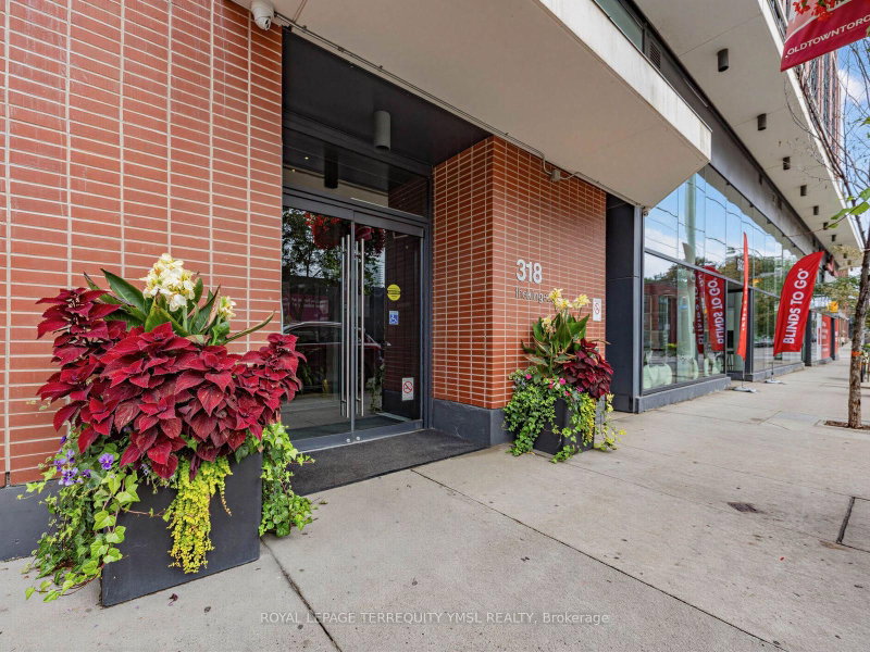308 - 318 King Street E