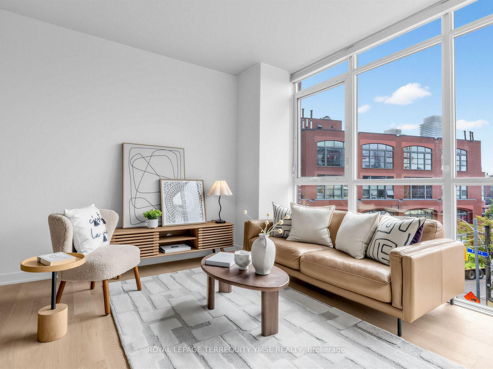 318 King Street E • #308 • Toronto, ON photo 4