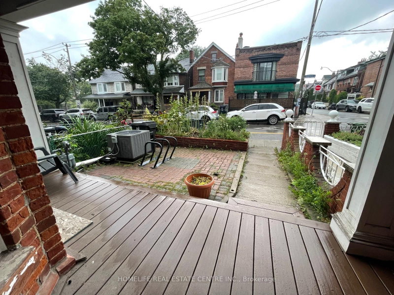 169 Gladstone Avenue