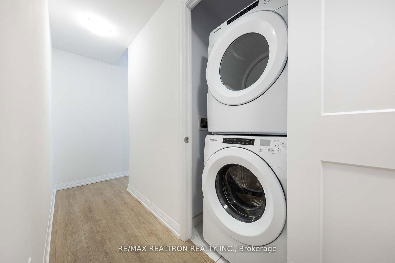 50 Dunfield Avenue • #1917 • Toronto, ON photo 26