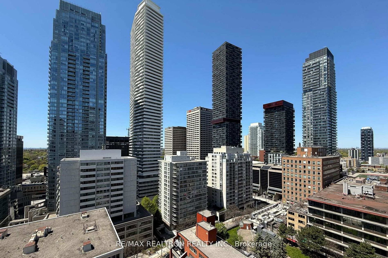 50 Dunfield Avenue • #1917 • Toronto, ON photo 37