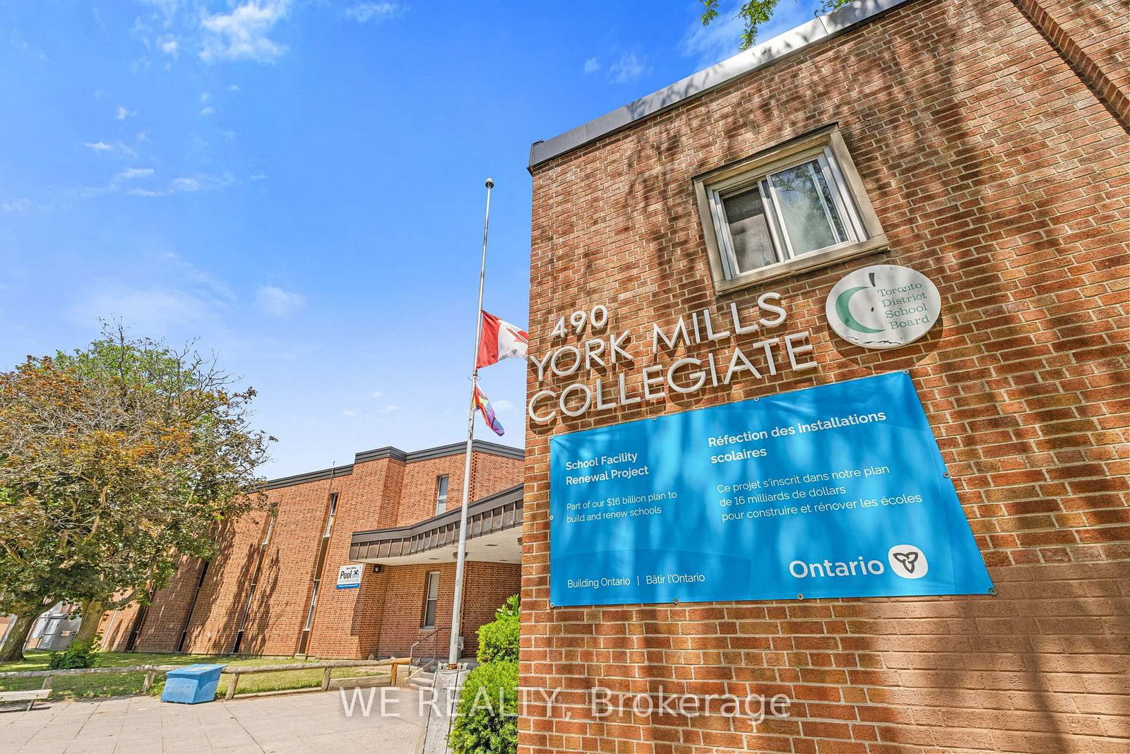 11 Stonedale Placeway • Toronto, ON photo 36