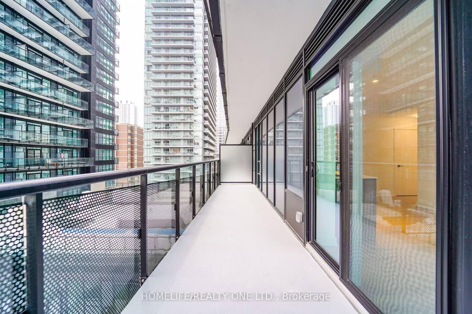 117 Broadway Avenue • #1111 • Toronto, ON photo 16