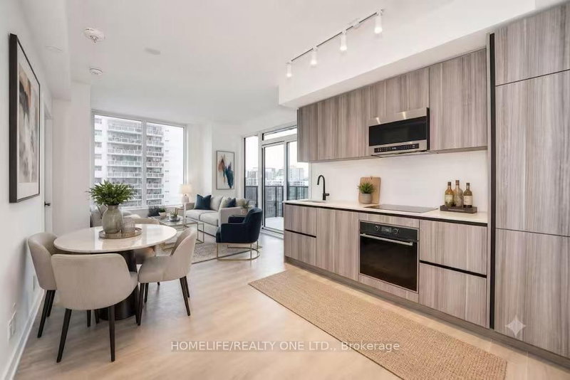 1111 - 117 Broadway Avenue