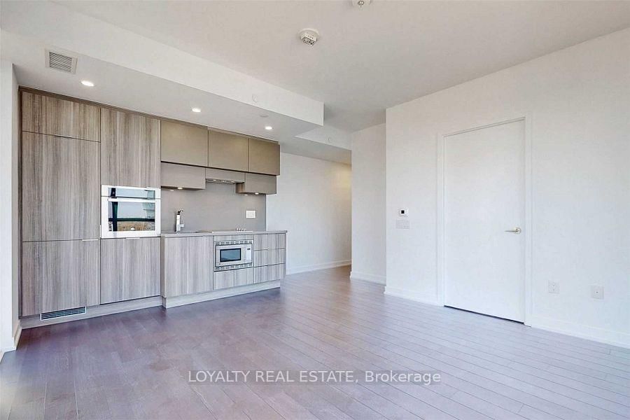 39 Roehampton Avenue • #1409 • Toronto, ON photo 14