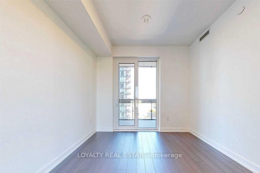 39 Roehampton Avenue • #1409 • Toronto, ON photo 30