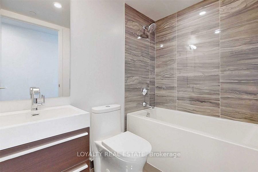 39 Roehampton Avenue • #1409 • Toronto, ON photo 33
