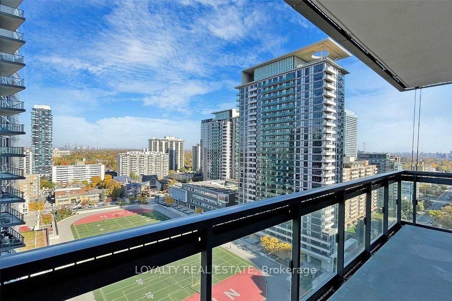 39 Roehampton Avenue • #1409 • Toronto, ON photo 38