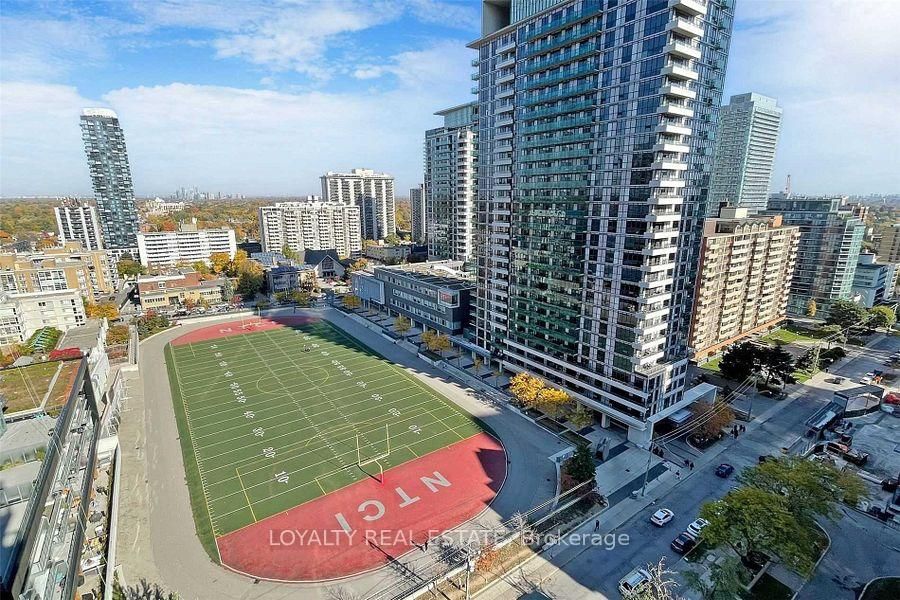 39 Roehampton Avenue • #1409 • Toronto, ON photo 40