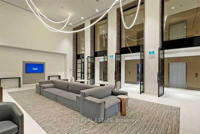 39 Roehampton Avenue • #1409 • Toronto, ON photo 6