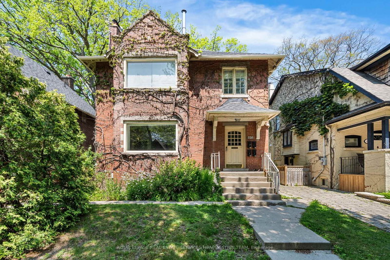 Lower - 330 St Clair Avenue E