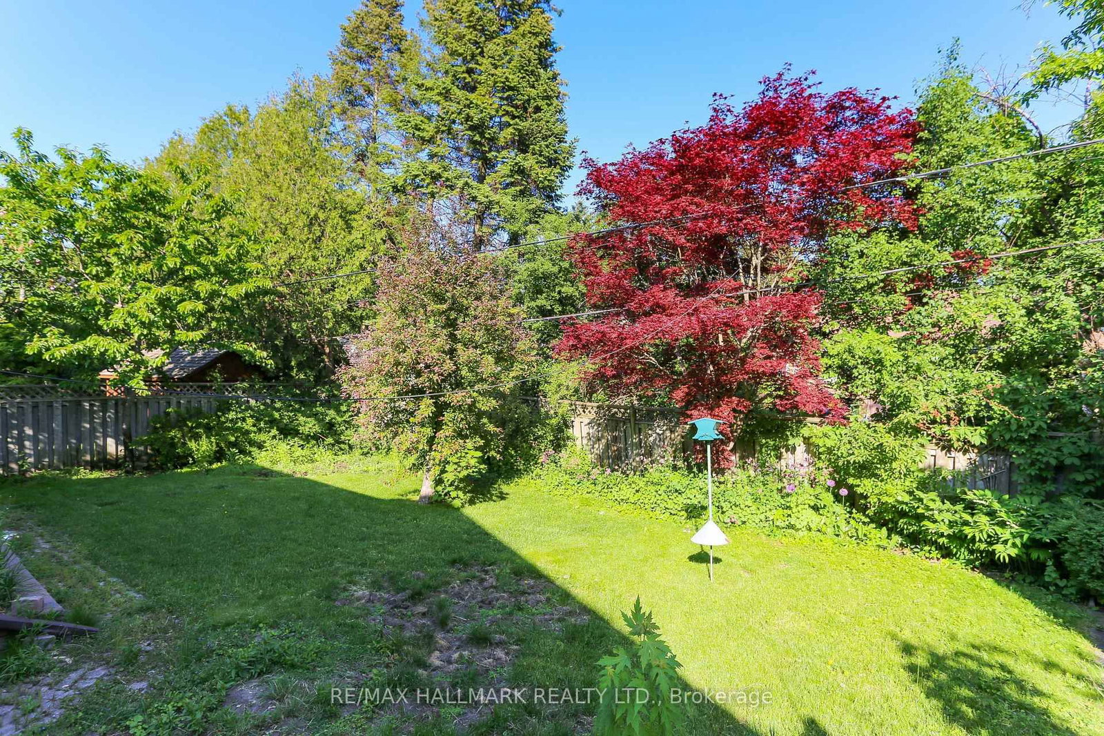 80 Berkinshaw Crescent • Toronto, ON photo 35