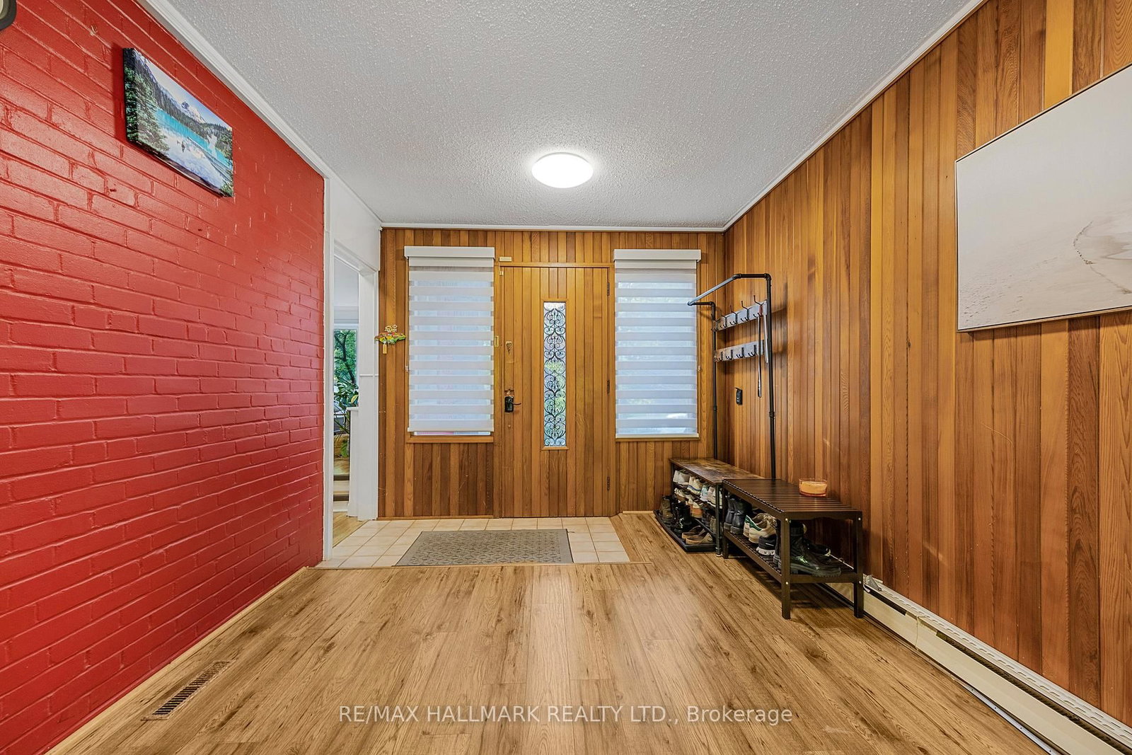 80 Berkinshaw Crescent • Toronto, ON photo 5