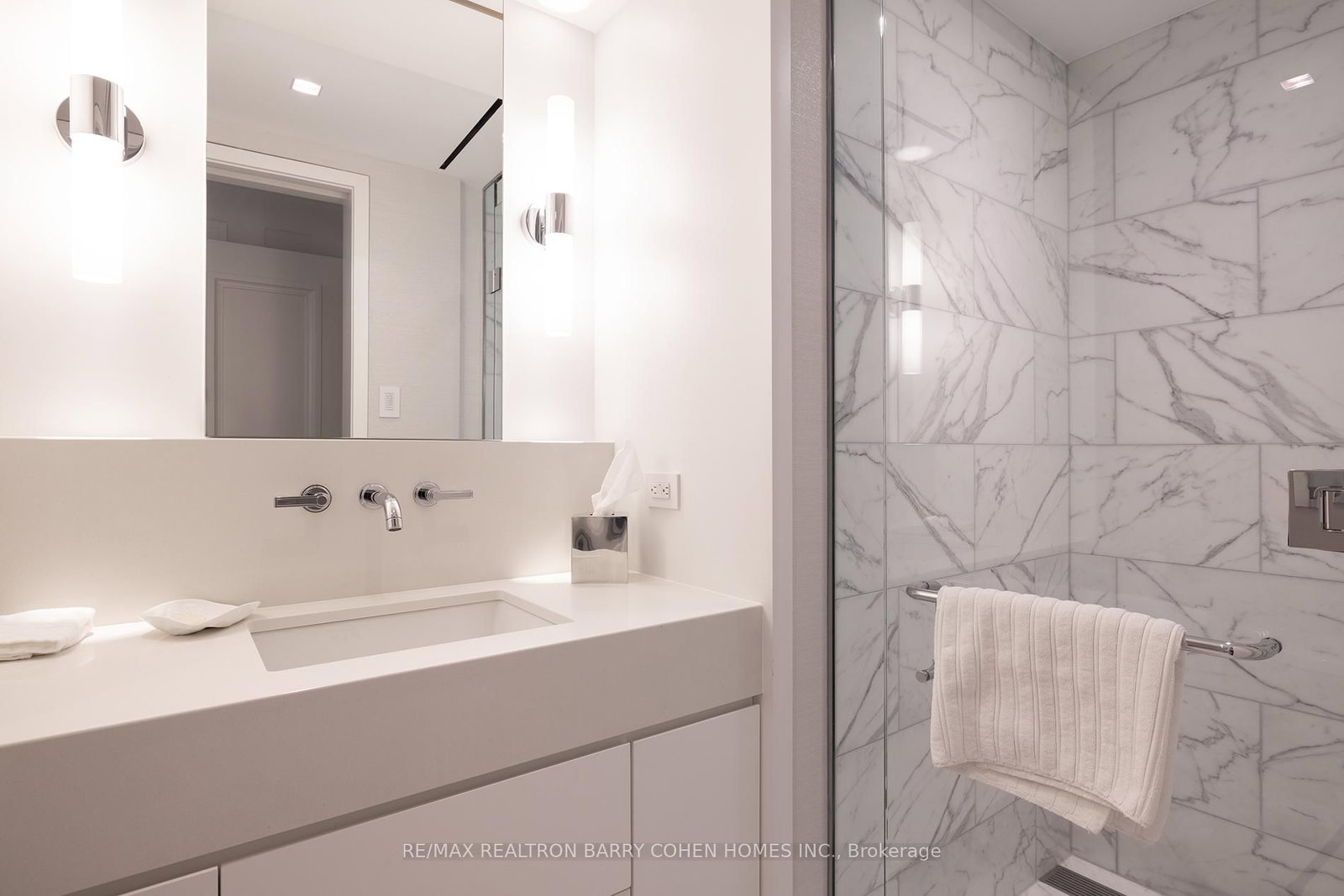 17 Ardwold Gate • Toronto, ON photo 30