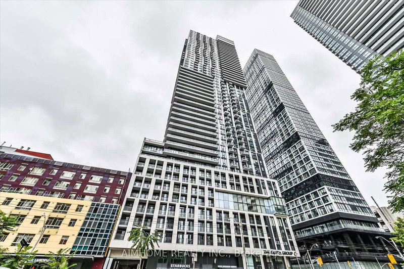 834 - 251 Jarvis Street