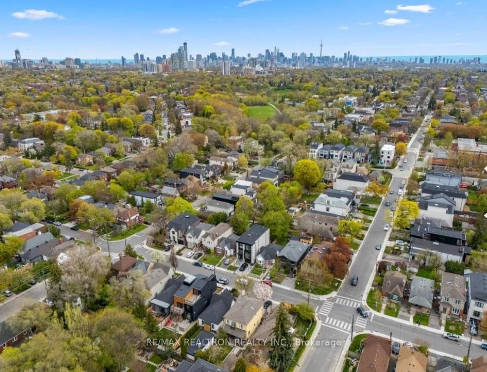 46 Gloucester Grove • Toronto, ON photo 46
