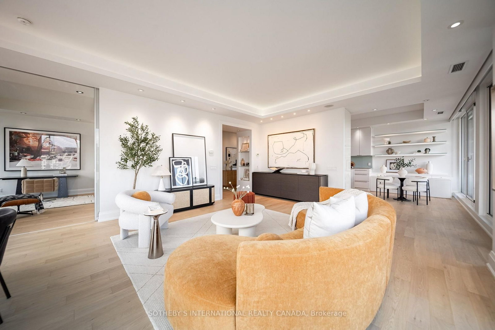 88 Davenport Road • #804 • Toronto, ON photo 11