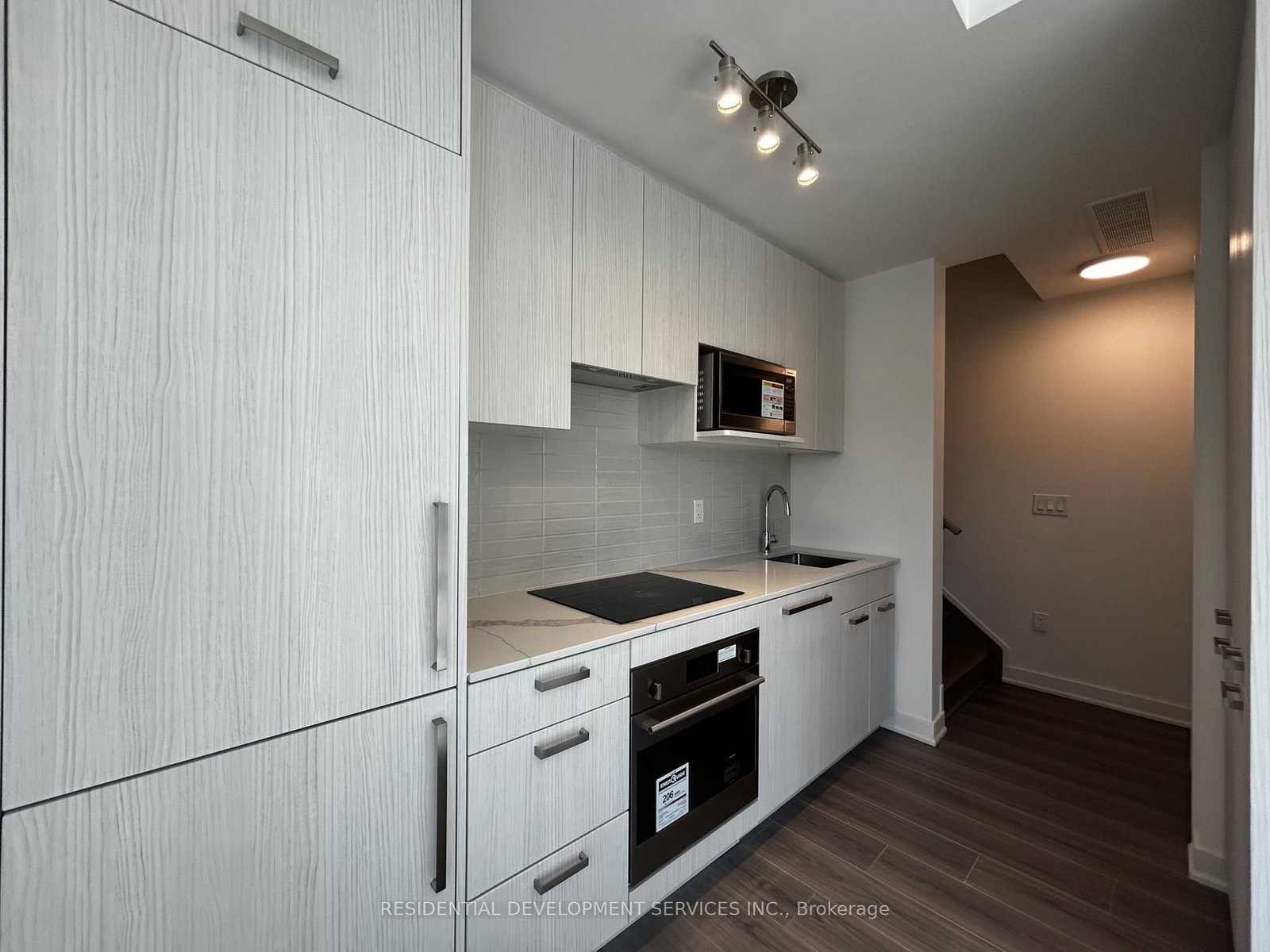 Property at 69 Curlew