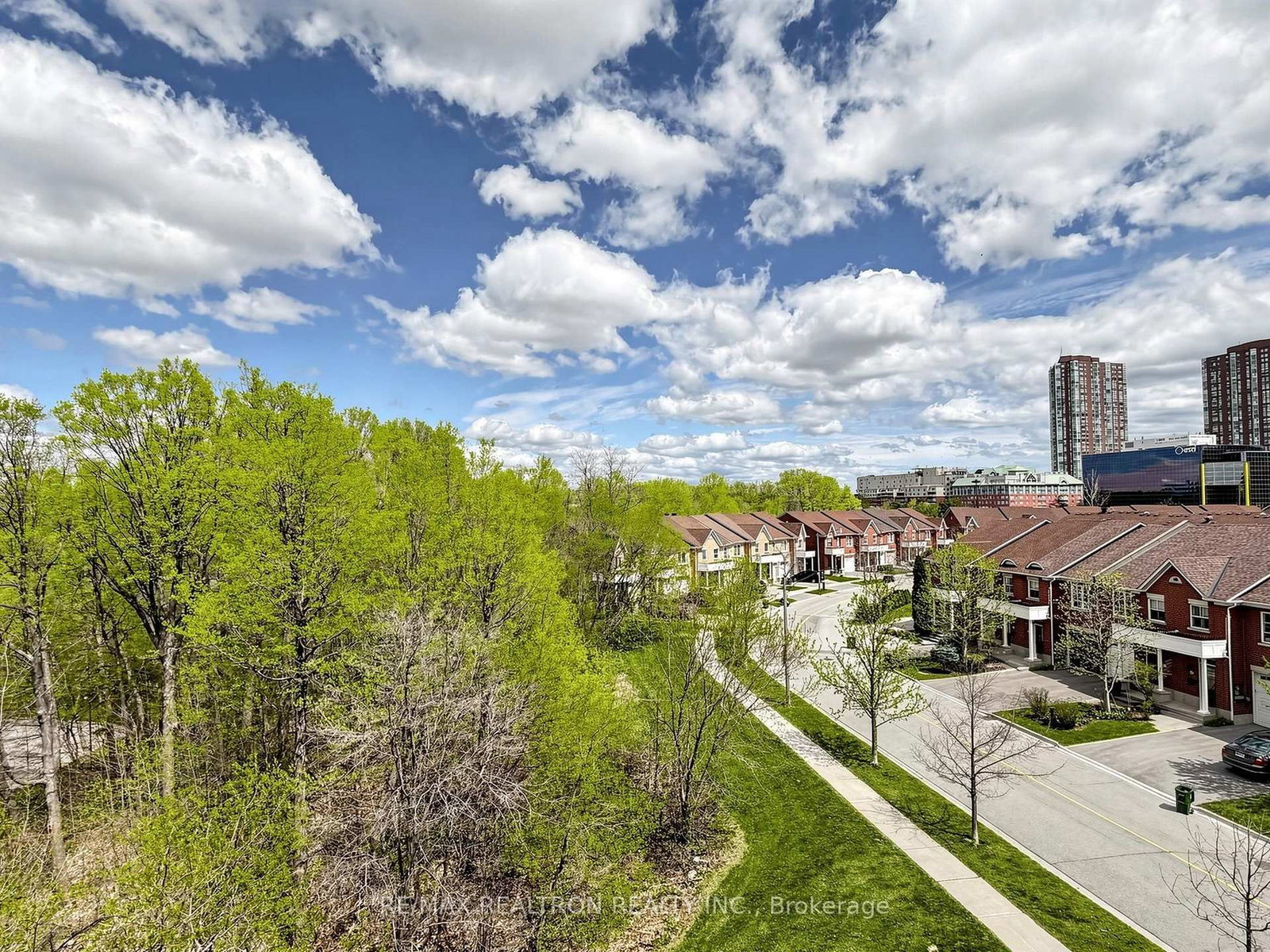 16 Dallimore Circle • #414 • Toronto, ON photo 27
