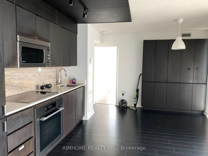 2206 - 15 Iceboat Terrace