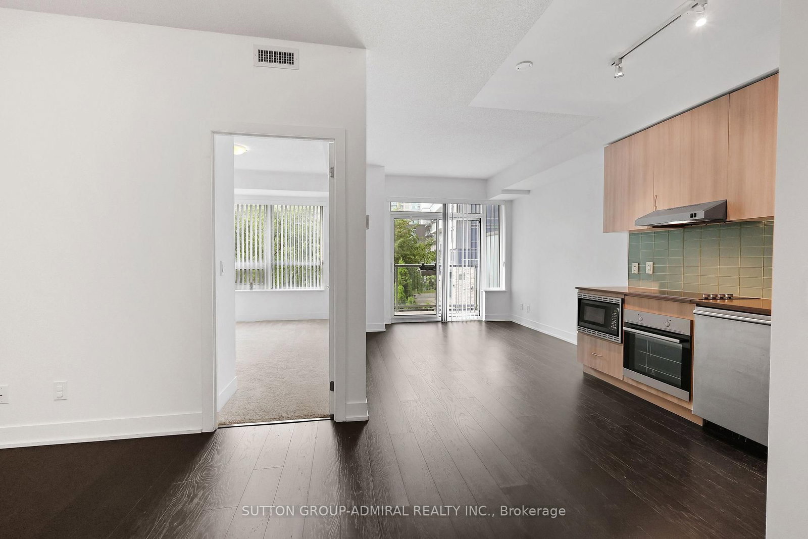 7 Kenaston Gardens • #124 • Toronto, ON photo 17