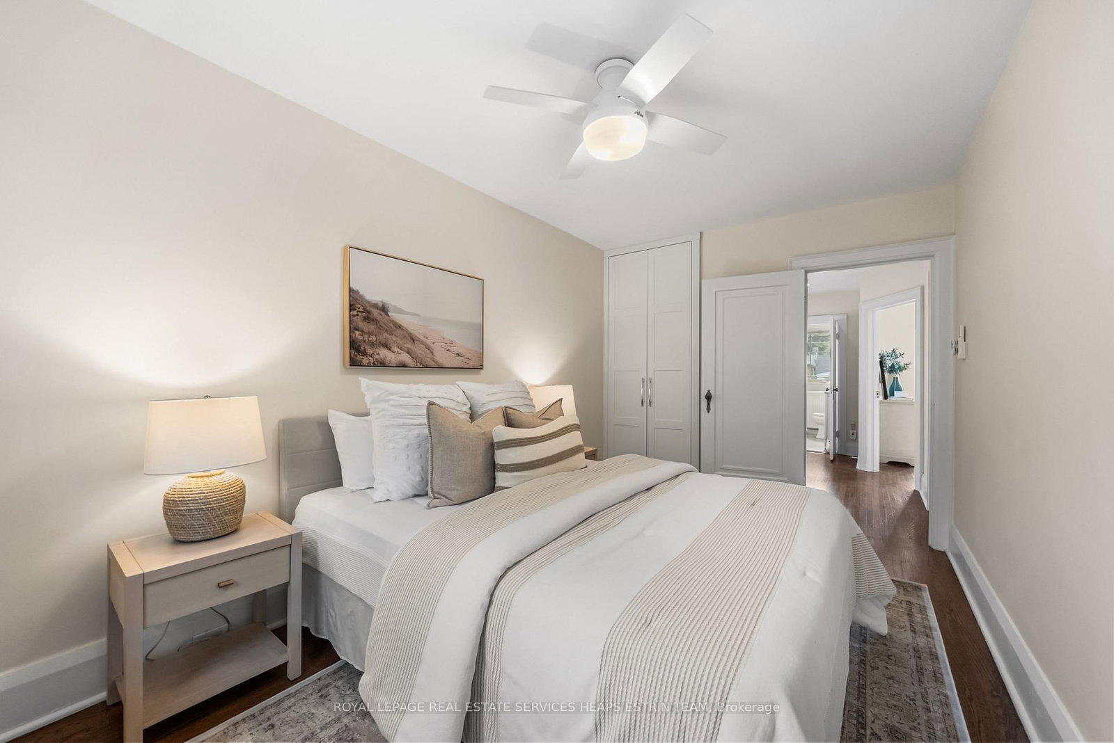 112 Southvale Drive • Toronto, ON photo 19