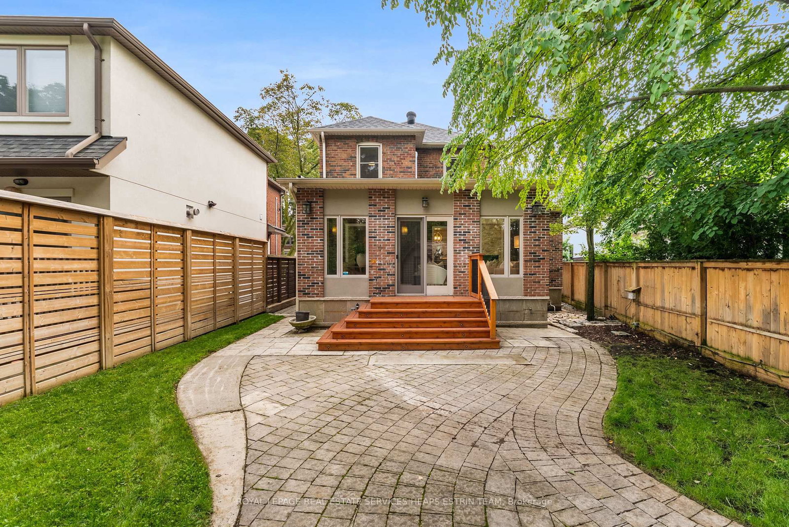 112 Southvale Drive • Toronto, ON photo 28