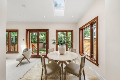 112 Southvale Drive • Toronto, ON photo 8