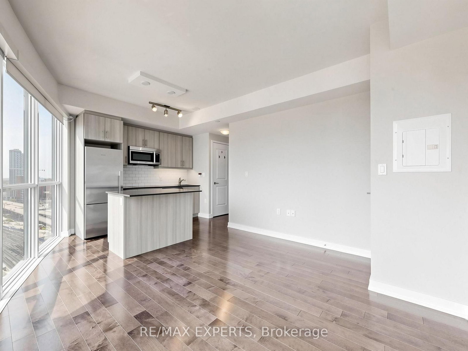 1 The Esplanade Drive • #2305 • Toronto, ON photo 13