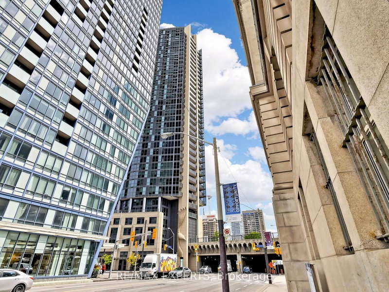 2305 - 1 The Esplanade Drive