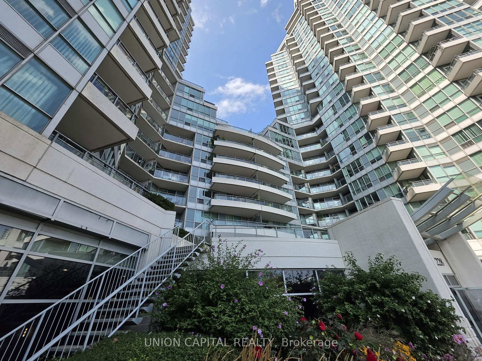 228 Queens Quay W • #302 • Toronto, ON photo 25