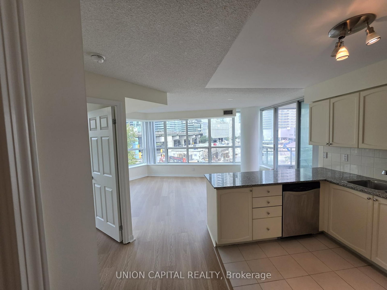 228 Queens Quay W • #302 • Toronto, ON photo 5