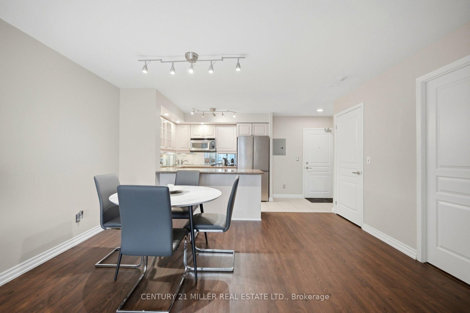 140 Simcoe Road • #-12 • Toronto, ON photo 13