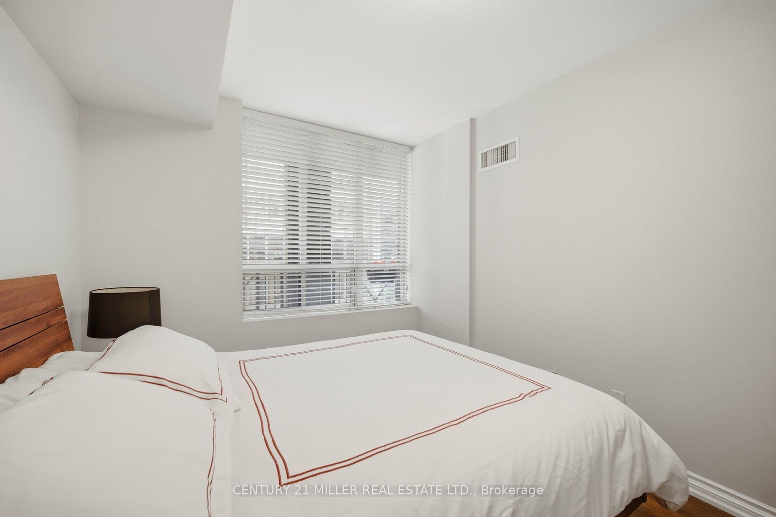 140 Simcoe Road • #-12 • Toronto, ON photo 20