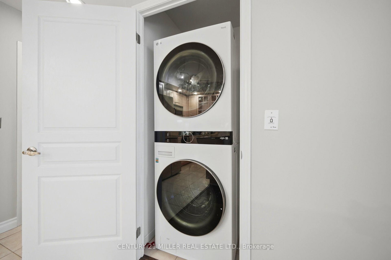 140 Simcoe Road • #-12 • Toronto, ON photo 24