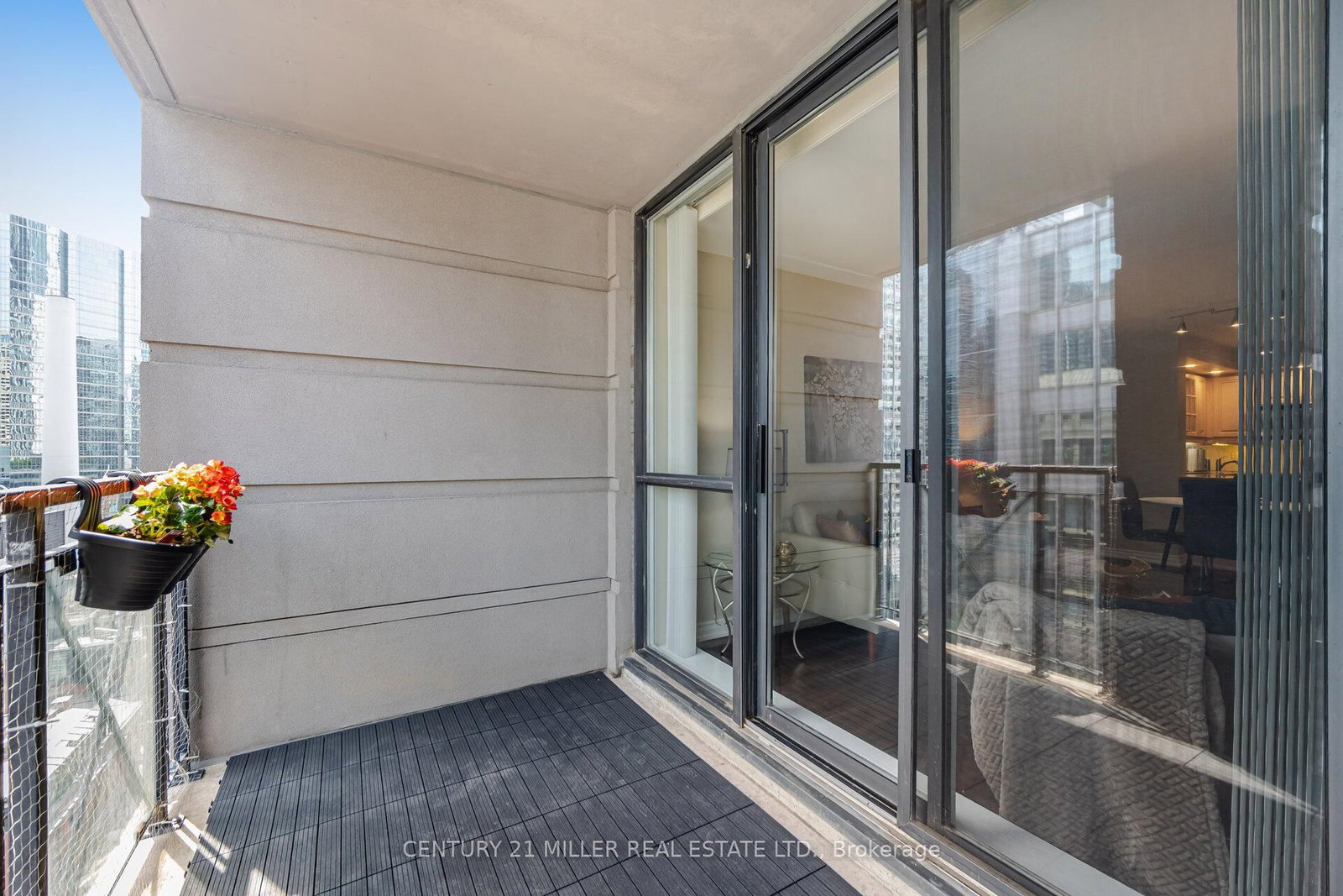 140 Simcoe Road • #-12 • Toronto, ON photo 28