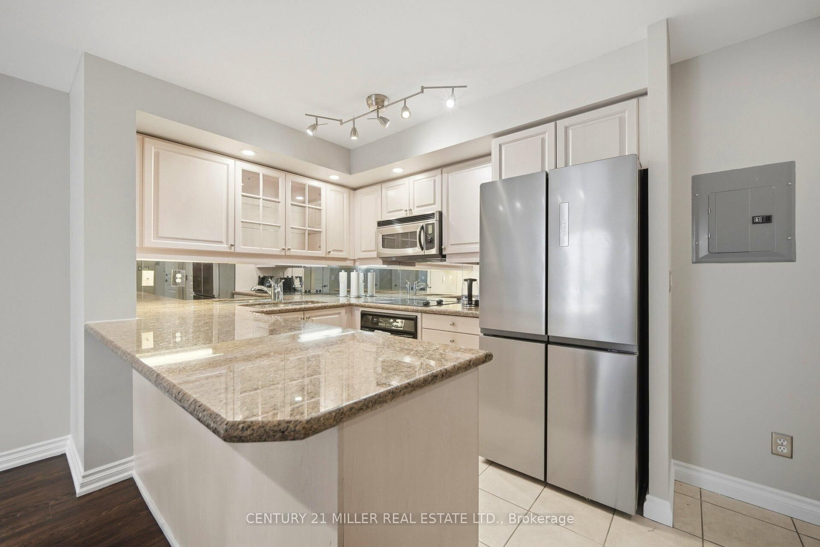 140 Simcoe Road • #-12 • Toronto, ON photo 8