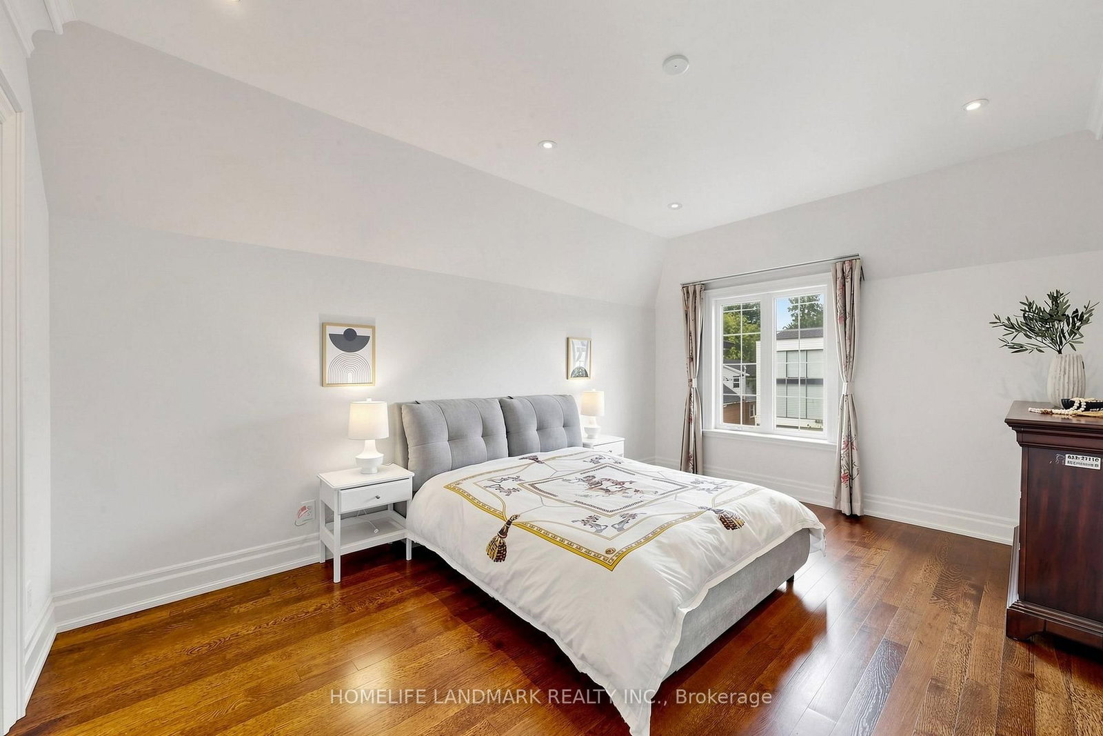 120 Estelle Avenue • Toronto, ON photo 32