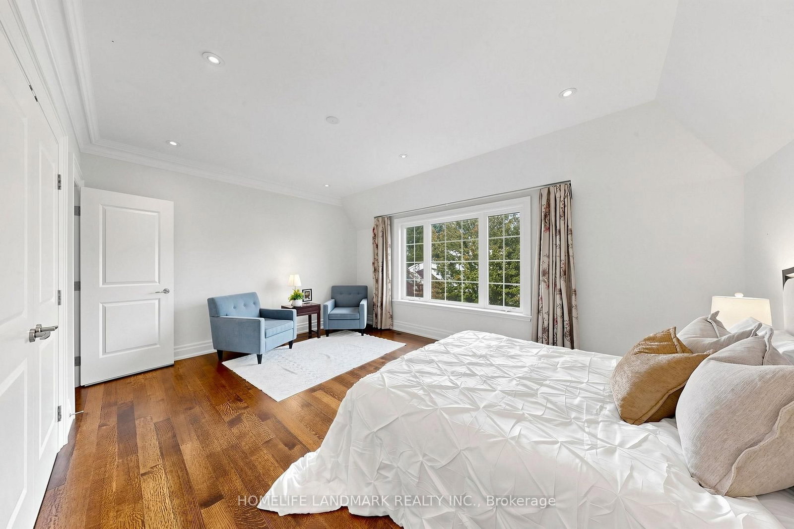 120 Estelle Avenue • Toronto, ON photo 36