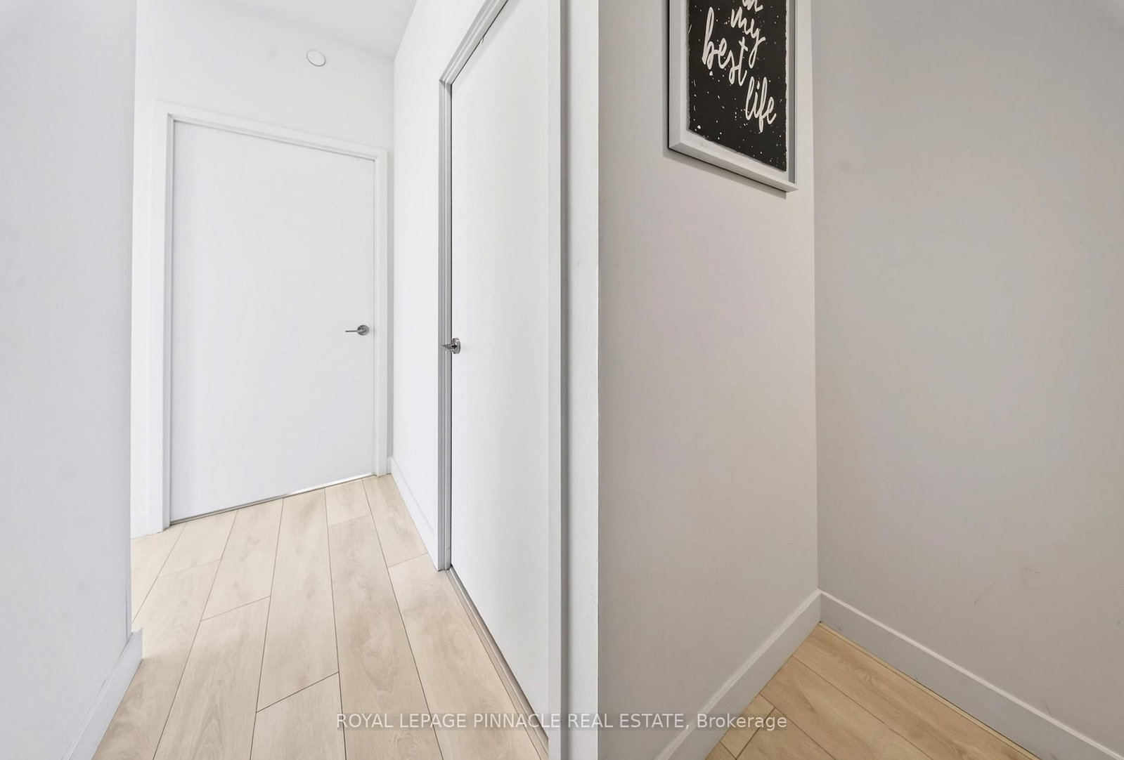 8 Eglinton Avenue E • #2002 • Toronto, ON photo 17