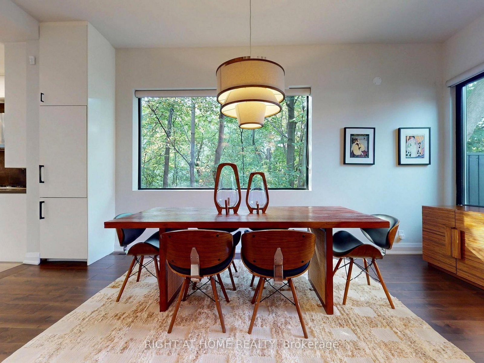 386 Rosewell Avenue • Toronto, ON photo 9
